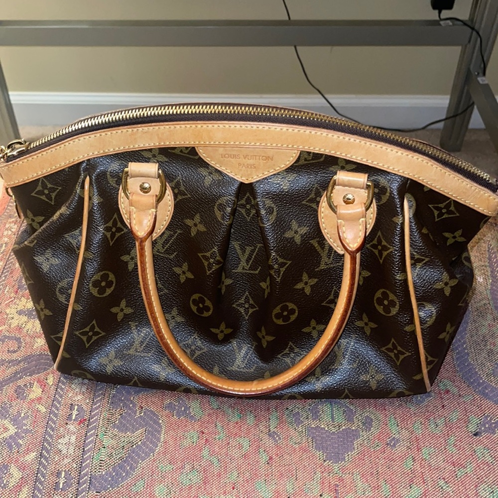Louis Vuitton Tivoli PM Purse excellent